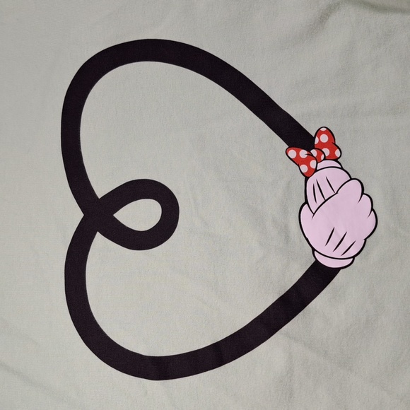 Uniqlo x Ambush Minnie Mickey Mouse Holding Hands Heart Green Graphic Tee VG XS - Picture 2 of 10